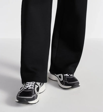 B30 Countdown Sneaker